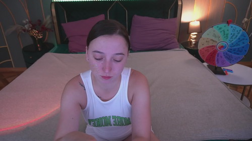 nude live chat Taina