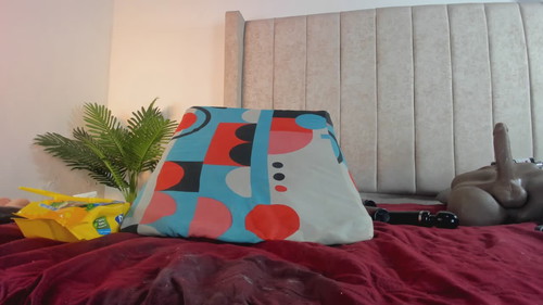monthblack Live Webcam on CherryTV