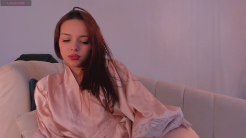 upskirt voyeur Naomisainz