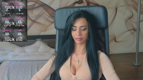 naomiscarlett Live Webcam on CherryTV