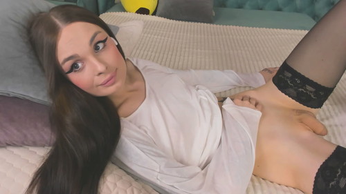 naughtylorra Live Webcam on CherryTV