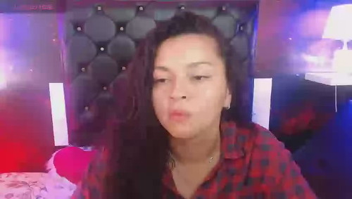 chat on live Neidyguillen