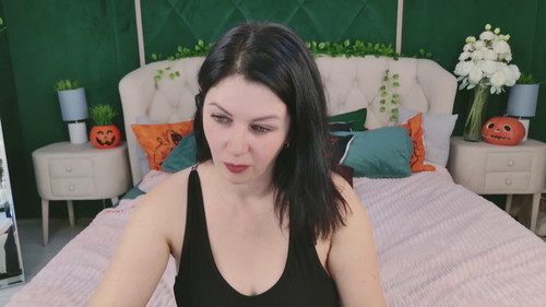 ninastane Live Webcam on CherryTV
