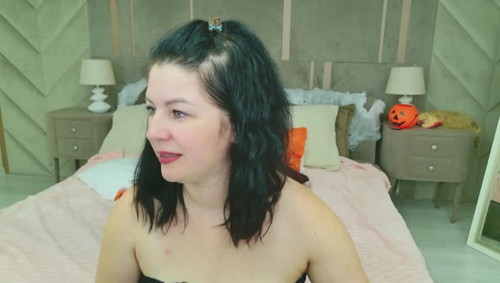 ninastane Live Webcam on CherryTV