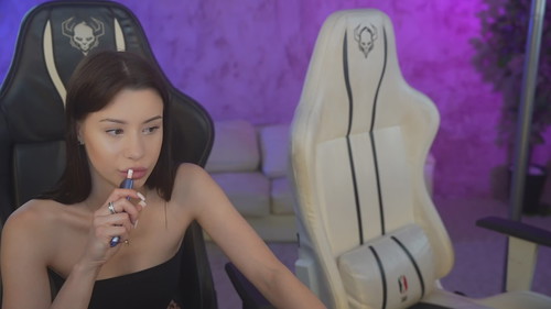 live nude porn Selena
