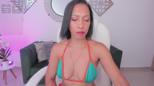 shantallwills Live Webcam on CherryTV