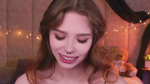 sierrafane Live Webcam on CherryTV