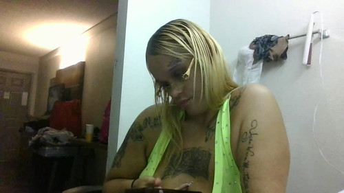 live chat online Freaky Redd 