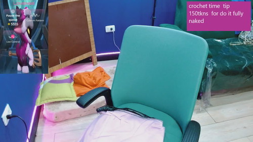 live chatting Luisa 3