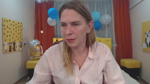 tessadaybreak Live Webcam on CherryTV