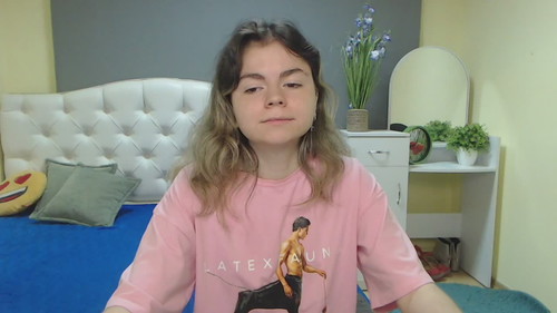 free nude cam TinaRedly