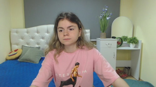 free chat online TinaRedly