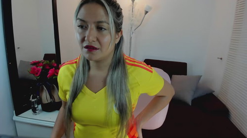 upskirt webcam Valeria Hunter