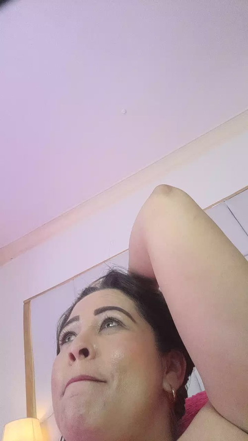 free video chatroom Wandahairymilf